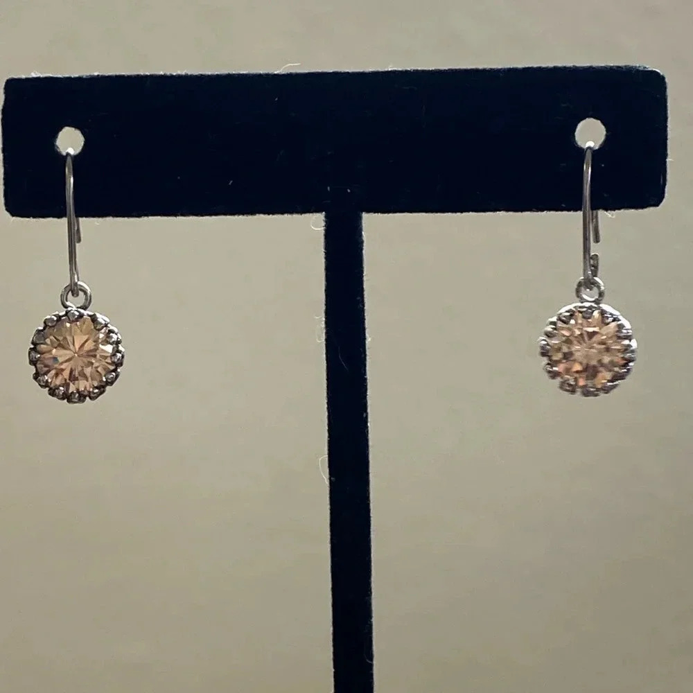Sterling silver amber dangle earrings